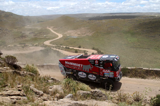 Mammoet Rallysport sterk bezig aan de Dakar Rally 2015: "Net de WRC, heerlijk driften"